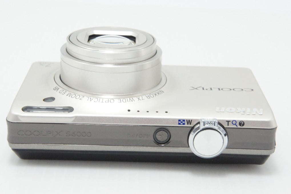 Nikon ニコン COOLPIX S6000 コンパクトデジタルカメラ シャンパン