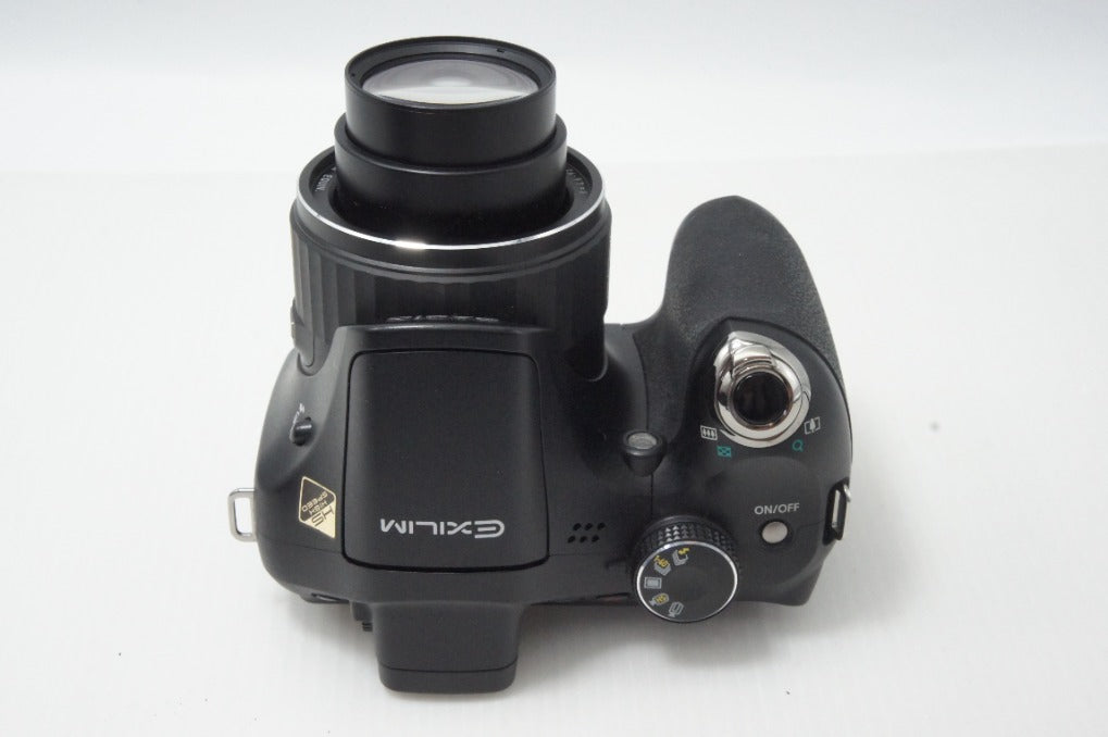 美品 CASIO カシオ HIGH SPEED EXILIM EX-FH20 デジタルカメラ ケース付 260624k