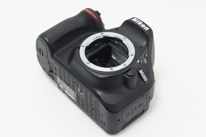 美品 Nikon ニコン D5200 ボディ + AF-S DX 18-55mm VR レンズキット デジタル一眼レフカメラ 260618s