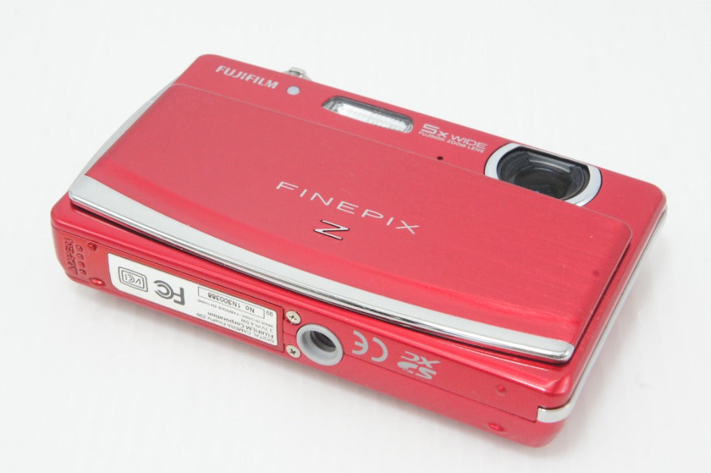Excellent condition FUJIFILM FinePix Z90 Compact Digital Camera