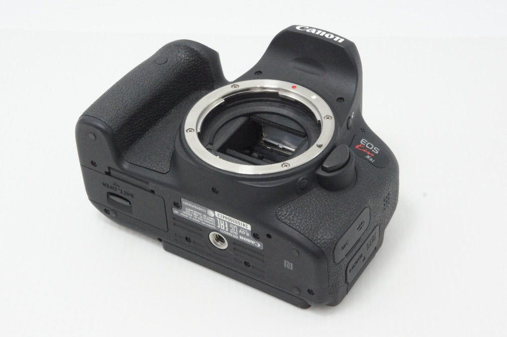 美品 Canon EOS Kiss X8i レンズキット EF-S 18-55mm F3.5-5.6 IS STM Rebel T6i 750D デジタル一眼レフカメラ 260619b