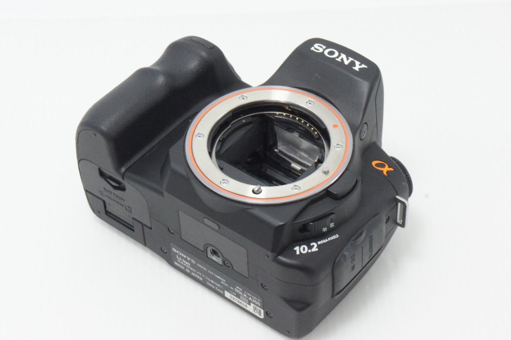 SONY ソニー α200 レンズキット DSLR-A200K (DT 18-70mm F3.5-5.6 SAL1870) デジタル一眼レフカメラ 260623g
