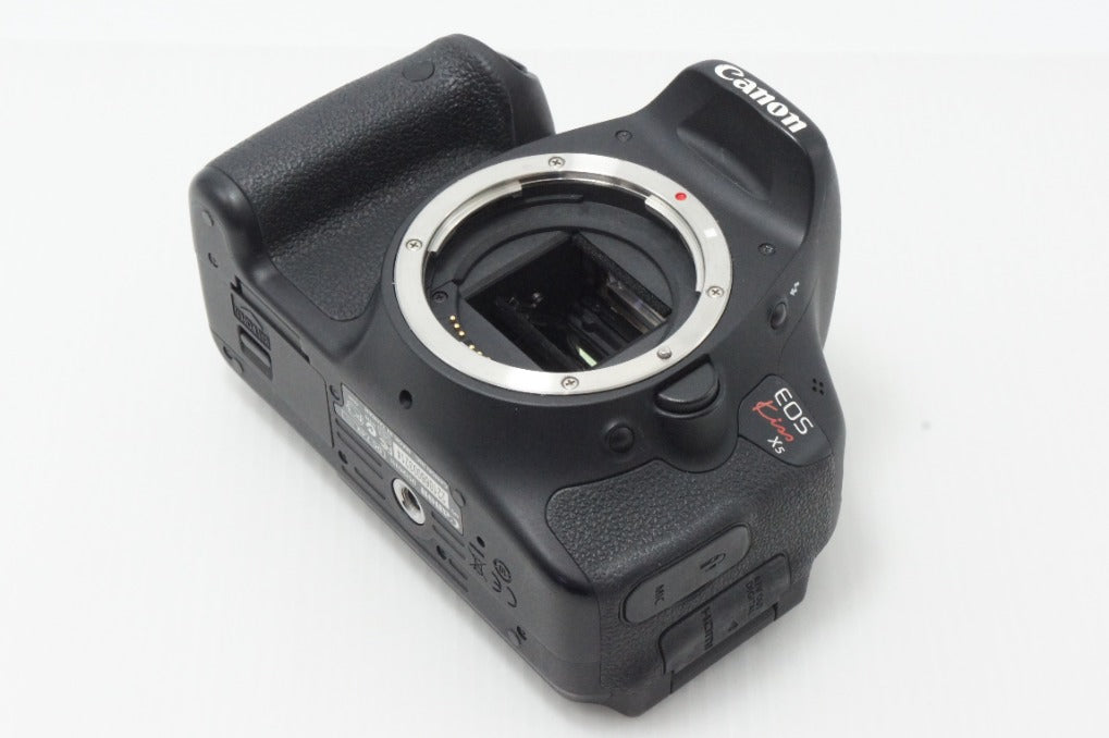 Canon キヤノン EOS Kiss X5 ボディ + EF-S 18-55mm IS II レンズキット デジタル一眼レフカメラ 260620x
