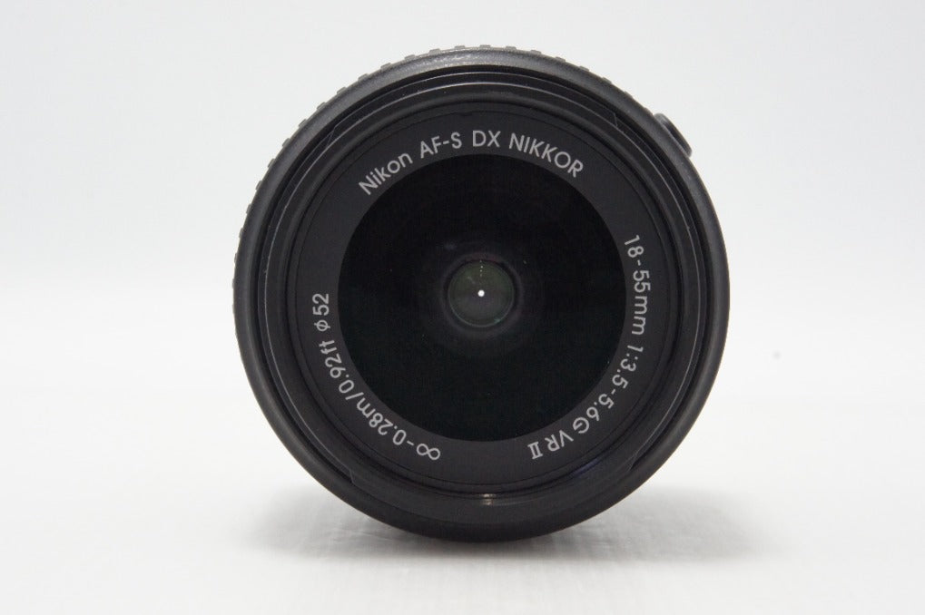 美品 Nikon ニコン AF-S DX NIKKOR 18-55mm F3.5-5.6G VR II APS-C ズームレンズ 260619aaa