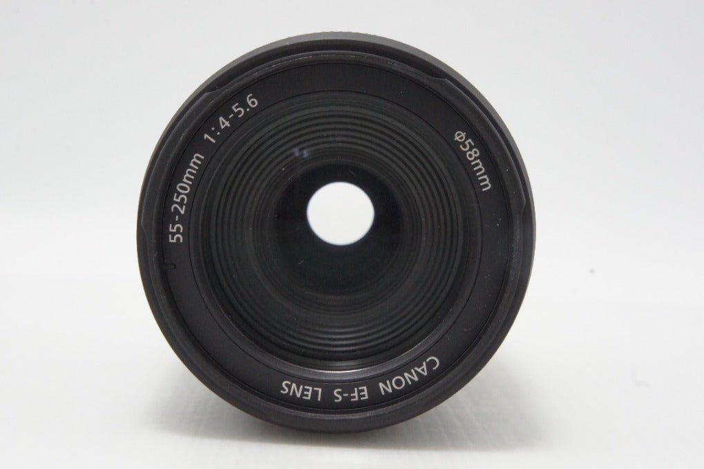 美品 Canon キヤノン EF-S 55-250mm F4-5.6 IS APS-C ズームレンズ 元箱付 260616ai
