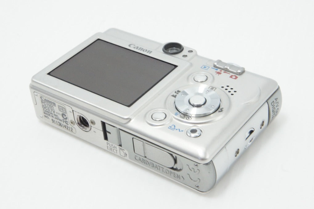 Canon IXY DIGITAL 50 Compact Digital Camera Silver 260618n