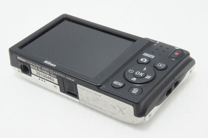 Nikon ニコン COOLPIX A100 コンパクトデジタルカメラ シルバー 260610p