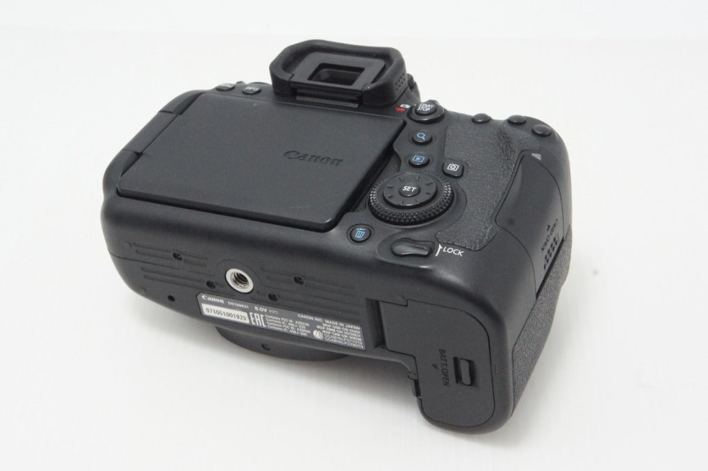 Canon キヤノン EOS 6D Mark II ボディ デジタル一眼レフカメラ 260620u
