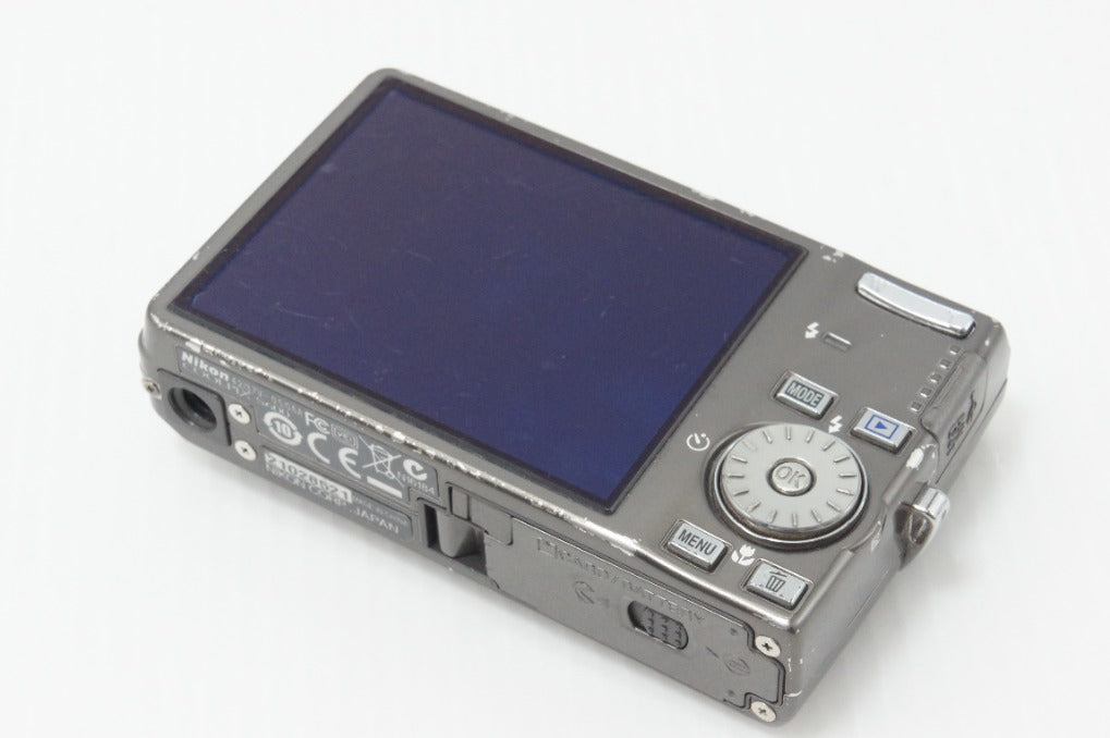 Nikon ニコン COOLPIX S600 コンパクトデジタルカメラ アーバンブラック 260616o
