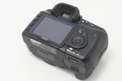 SONY ソニー α200 レンズキット DSLR-A200K (DT 18-70mm F3.5-5.6 SAL1870) デジタル一眼レフカメラ 260623g