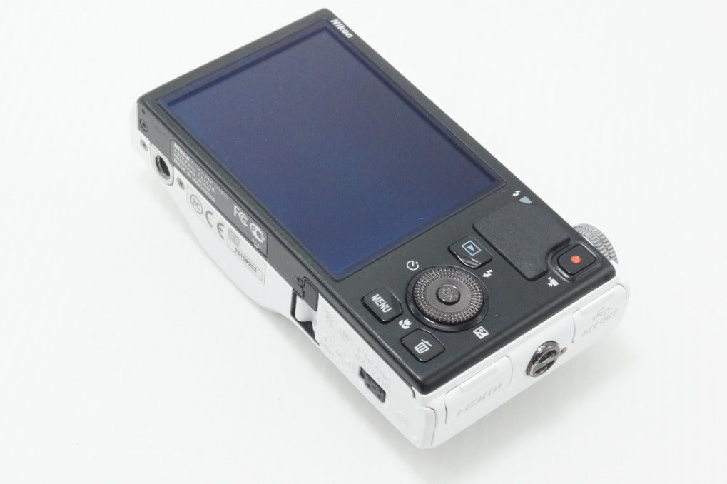 Nikon ニコン COOLPIX S9400 コンパクトデジタルカメラ エレガントホワイト 260623r