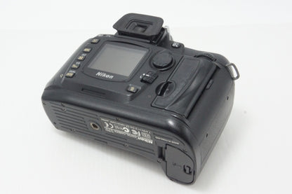 良品 Nikon ニコン D70 ボディ デジタル一眼レフカメラ ブラック ケース付 260616an