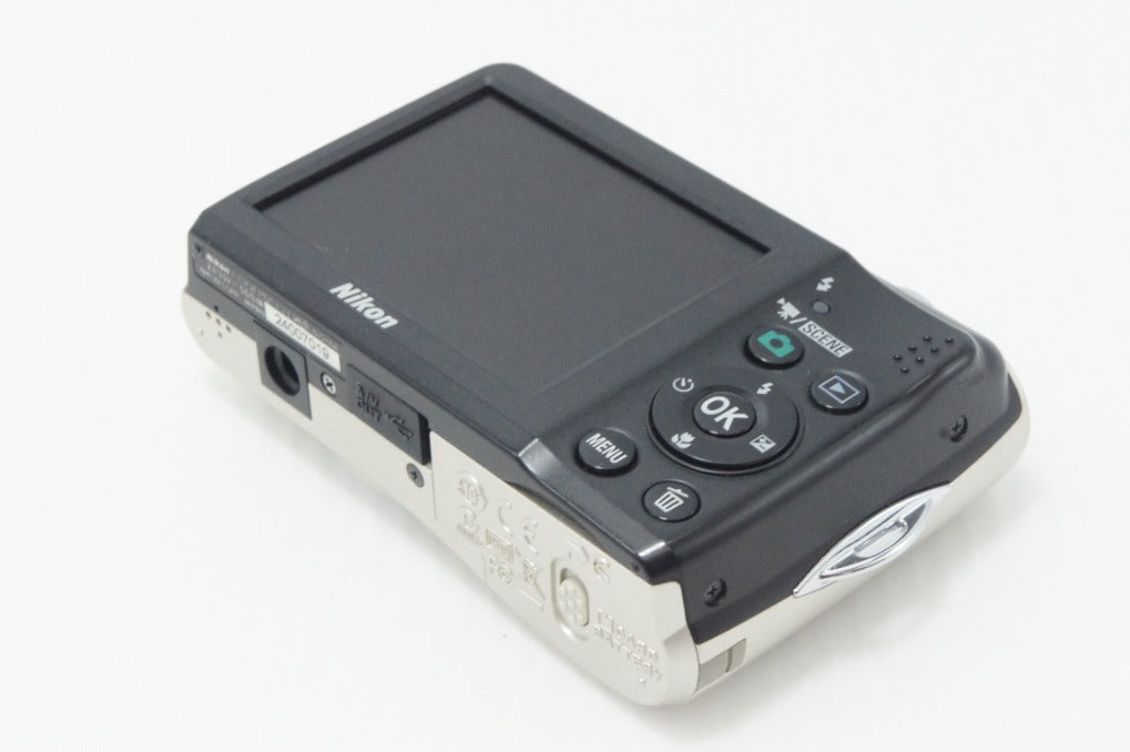 良品 Nikon ニコン COOLPIX L21 コンパクトデジタルカメラ シルバー