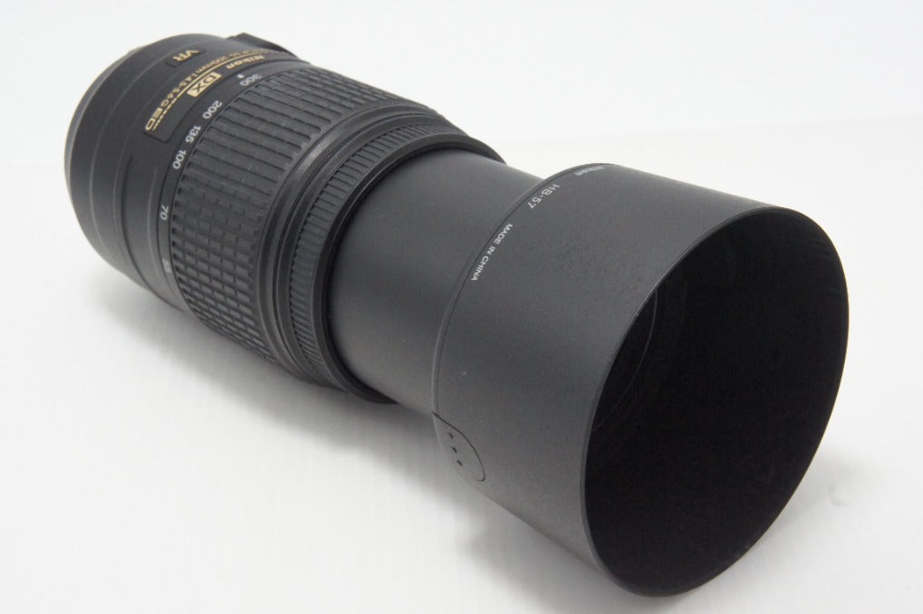 良品 Nikon ニコン AF-S DX NIKKOR 55-300mm F4.5-5.6G ED VR APS-C ズームレンズ フード ポーチ付 260618ad