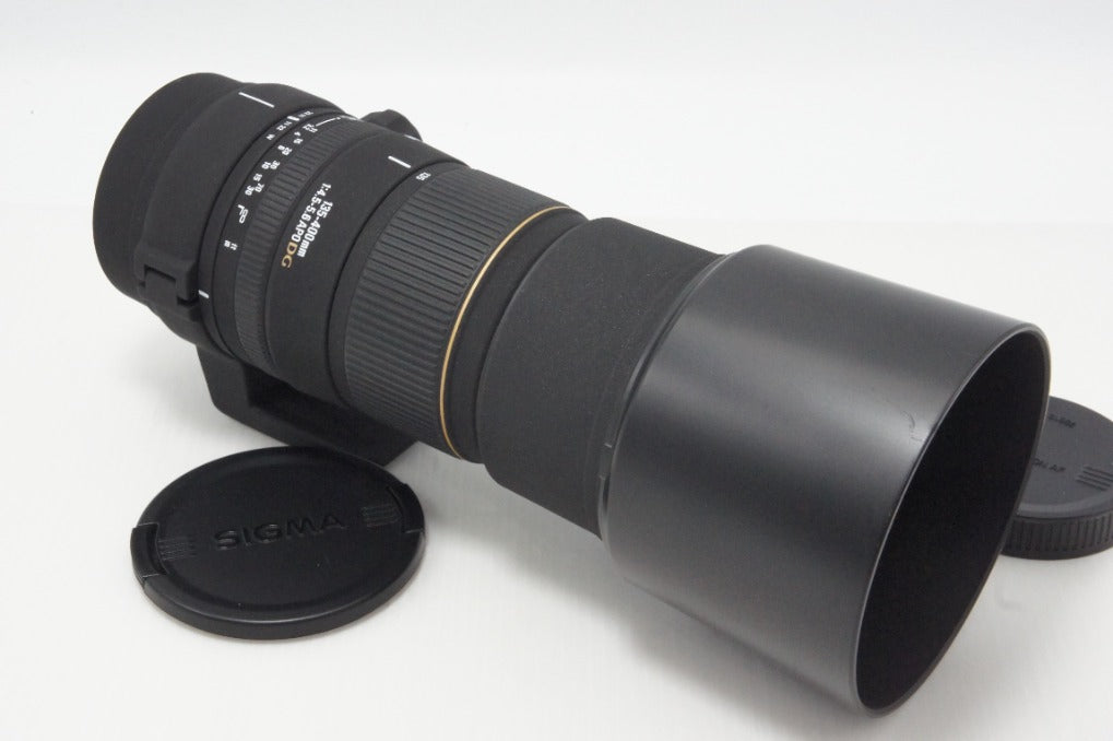 良品 SIGMA シグマ AF APO 135-400mm F4.5-5.6 DG Canon キヤノン EFマウント ズームレンズ フード付 260618ah
