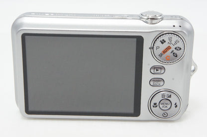美品 FUJIFILM フジフィルム FinePix JX180 コンパクトデジタルカメラ シルバー 元箱付 260620r