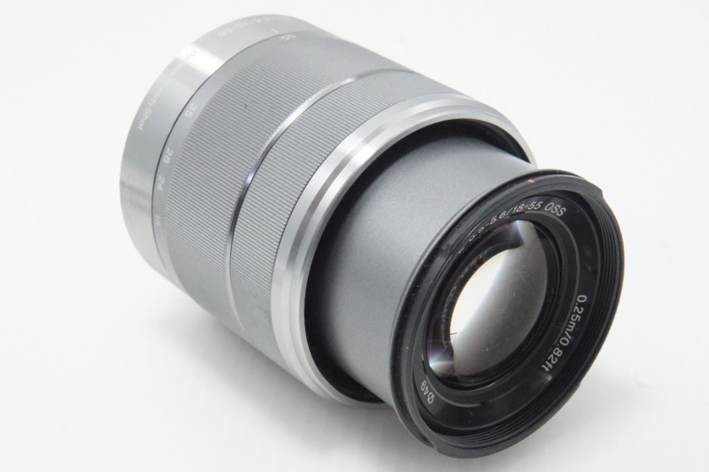 SONY ソニー E 18-55mm F3.5-5.6 OSS SEL1855 シルバー Eマウント APS-C ズームレンズ 260619q