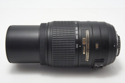 良品 Nikon ニコン AF-S DX NIKKOR 55-300mm F4.5-5.6G ED VR APS-C ズームレンズ フード ポーチ付 260618ad