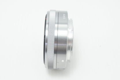 美品 SONY ソニー E 16mm F2.8 SEL16F28 Eマウント APS-C 単焦点レンズ 260620h