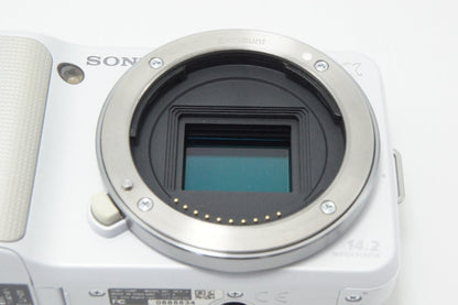 SONY ソニー NEX-3 ズームレンズキット (E 18-55mm OSS) ミラーレス一眼カメラ ホワイト 260620g