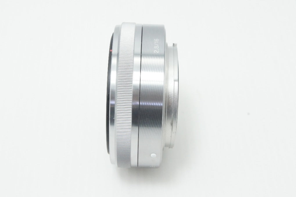 美品 SONY ソニー E 16mm F2.8 SEL16F28 Eマウント APS-C 単焦点レンズ 260619ar