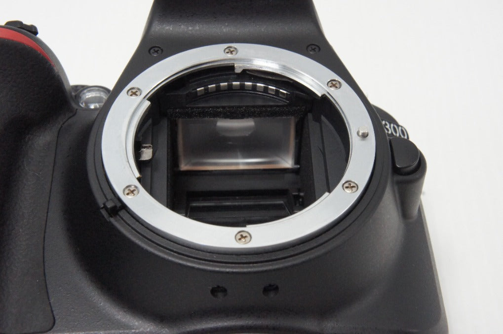 良品 Nikon ニコン D3300 ボディ デジタル一眼レフカメラ 260618ae