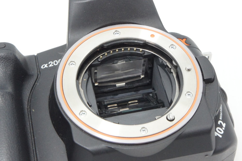 SONY ソニー α200 レンズキット DSLR-A200K (DT 18-70mm F3.5-5.6 SAL1870) デジタル一眼レフカメラ 260623g