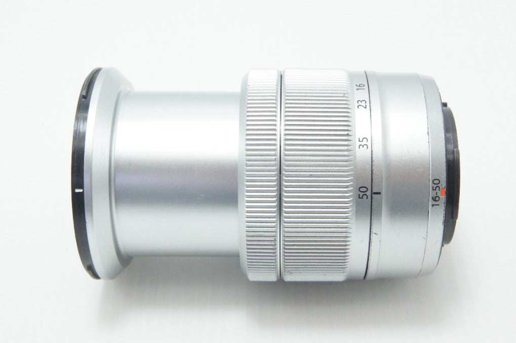 FUJIFILM フジフィルム FUJINON XC 16-50mm F3.5-5.6 OIS ズームレンズ シルバー フード付 260626y