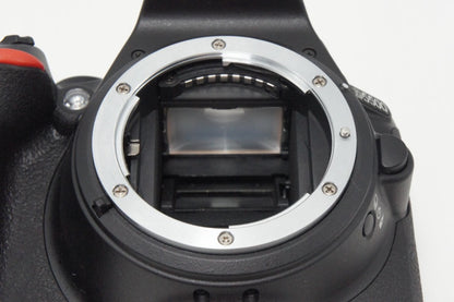 美品 Nikon ニコン D5500 ボディ デジタル一眼レフカメラ ブラック 260616f
