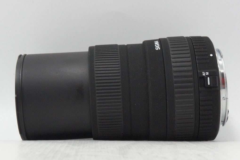良品 SIGMA シグマ 55-200mm f4-5.6 DC Canon キヤノン EFマウント APS