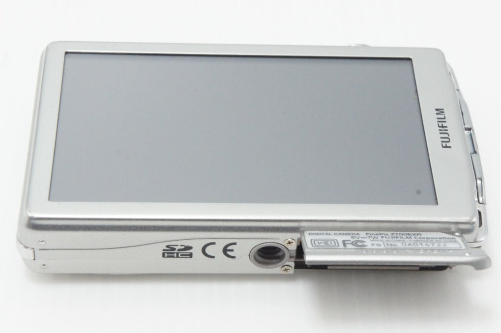 As-is FUJIFILM FinePix Z700EXR Compact Digital Camera Silver