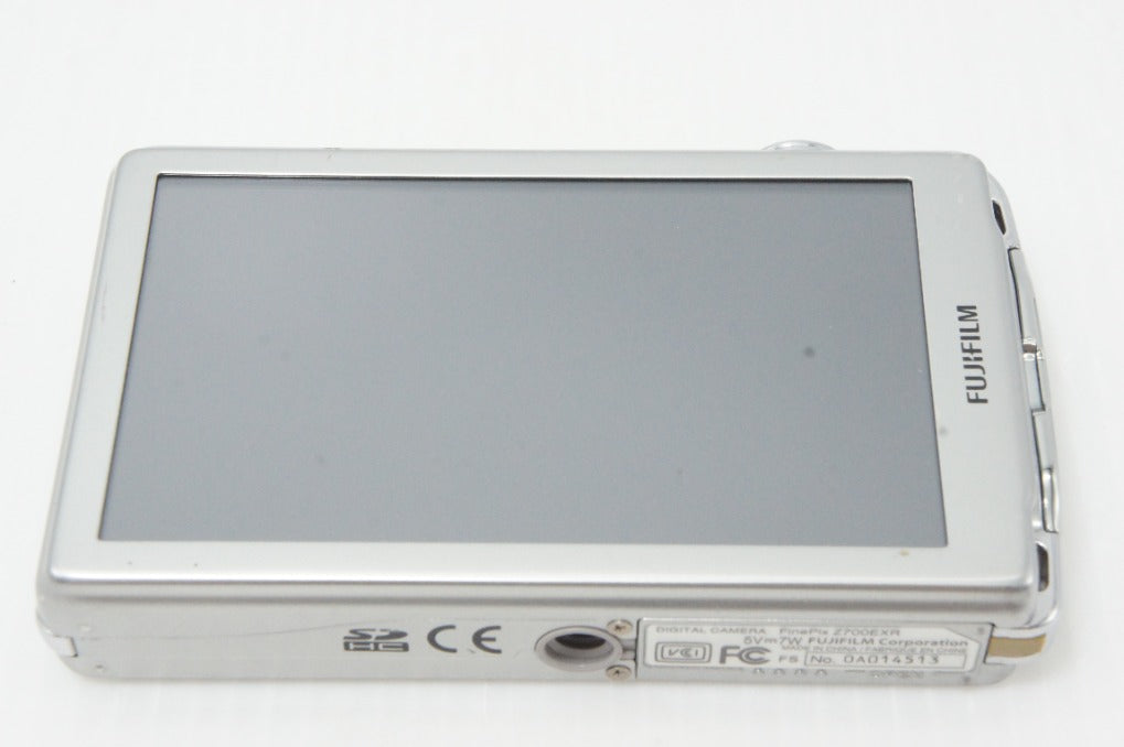 FUJIFILM フジフィルム FinePix Z700EXR コンパクトデジタルカメラ