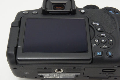 美品 Canon EOS Kiss X8i レンズキット EF-S 18-55mm F3.5-5.6 IS STM Rebel T6i 750D デジタル一眼レフカメラ 260619b