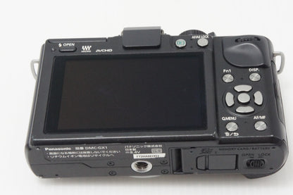 Panasonic パナソニック LUMIX DMC-GX1 ボディ ミラーレス一眼カメラ ブラック 260619m