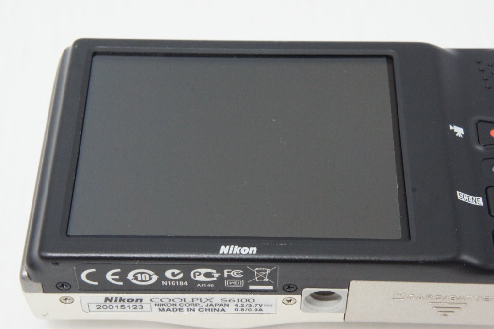 良品 Nikon ニコン COOLPIX S6100 コンパクトデジタルカメラ