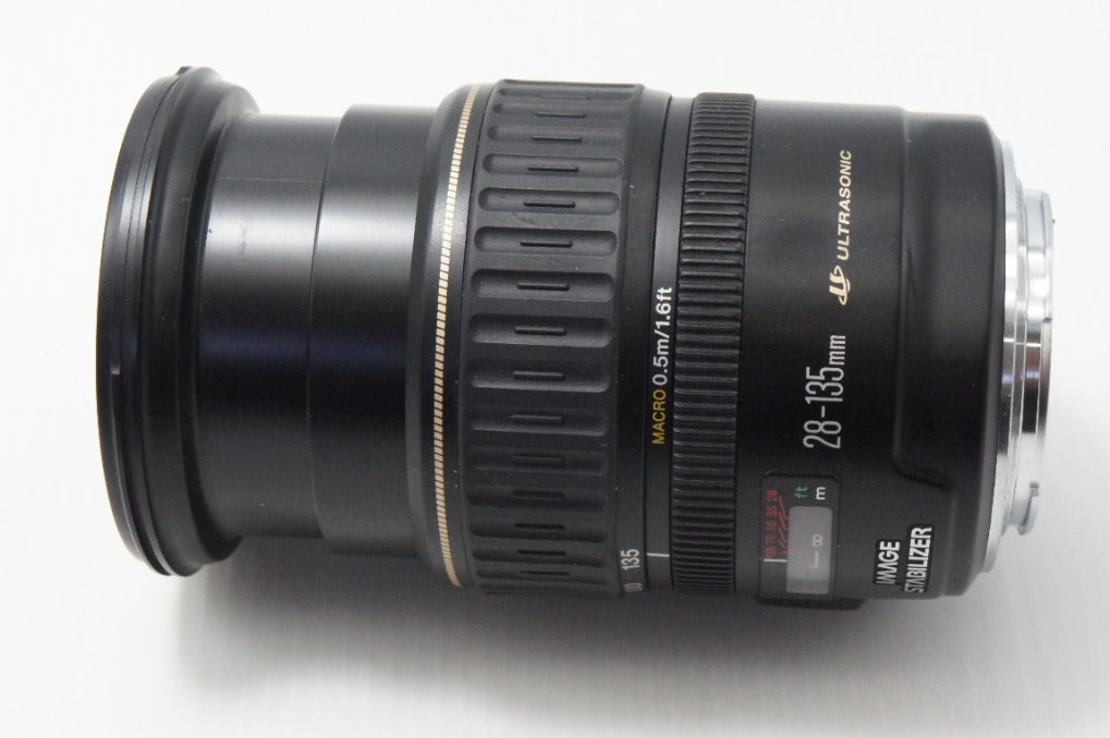 良品 Canon キヤノン EF 28-135mm F3.5-5.6 IS USM フルサイズ ズームレンズ 260624bf