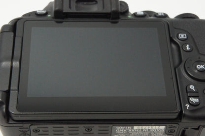 美品 Nikon ニコン D5500 デジタル一眼レフカメラ 260619a