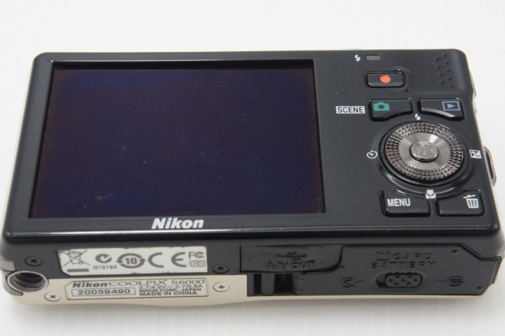 訳あり品 Nikon ニコン COOLPIX S6000 コンパクトデジタルカメラ シャンパンシルバー 260624m