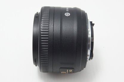 美品 Nikon ニコン AF-S DX NIKKOR 35mm F1.8G 単焦点レンズ APS-C フード付 260624r