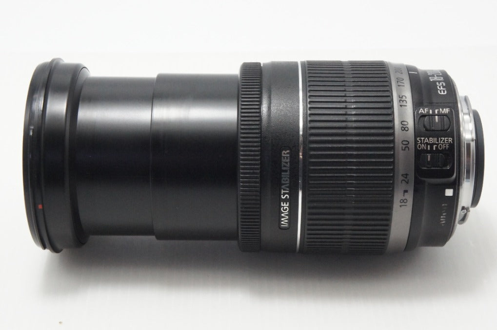 Canon キヤノン EF-S 18-200mm F3.5-5.6 IS APS-C ズームレンズ 260625h