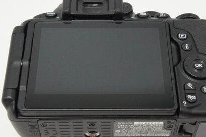 美品 Nikon ニコン D5500 ボディ デジタル一眼レフカメラ ブラック 260616f