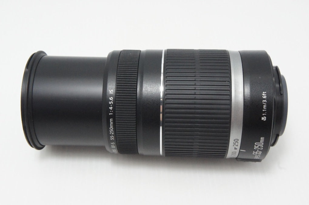 美品 Canon キヤノン EF-S 55-250mm F4-5.6 IS APS-C ズームレンズ 元