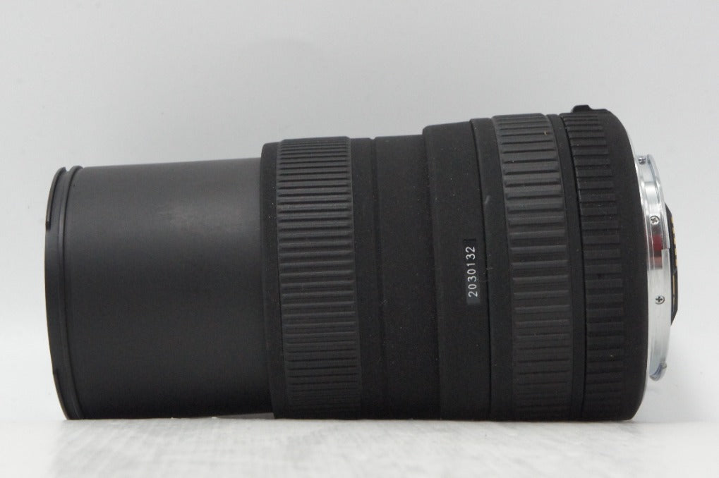 良品 SIGMA シグマ 55-200mm f4-5.6 DC Canon キヤノン EFマウント APS