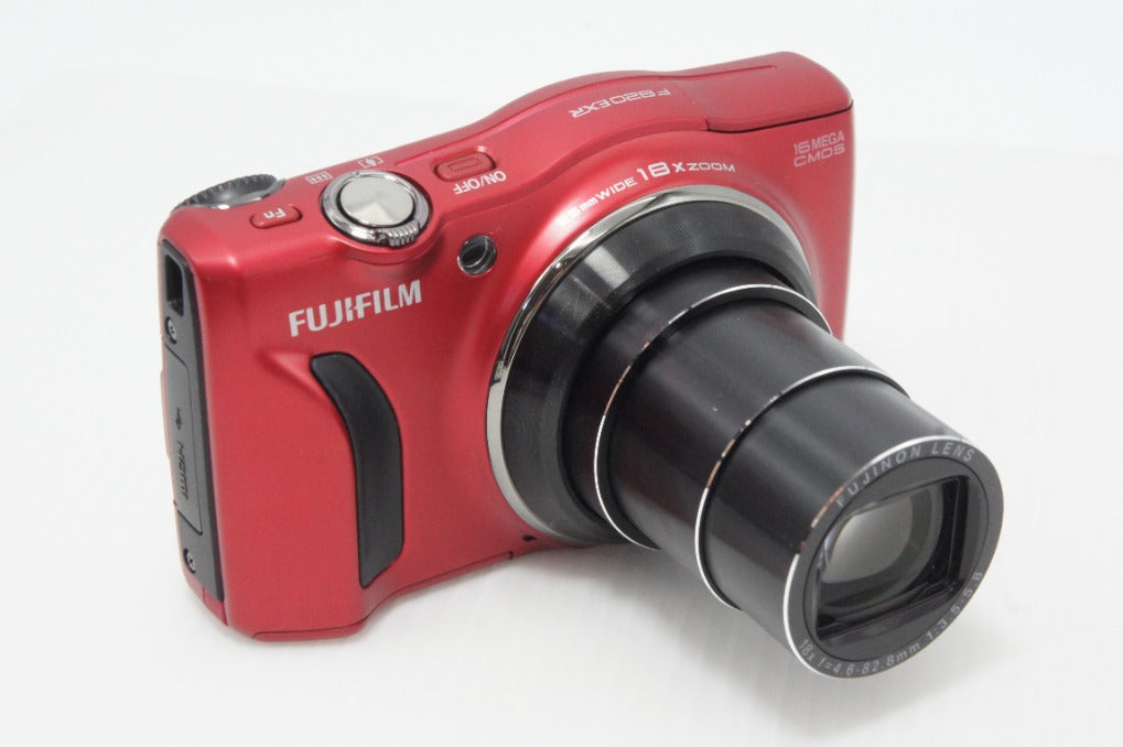 美品 FUJIFILM フジフィルム FinePix F820 EXR コンパクトデジタルカメラ レッド 元箱付 260618t