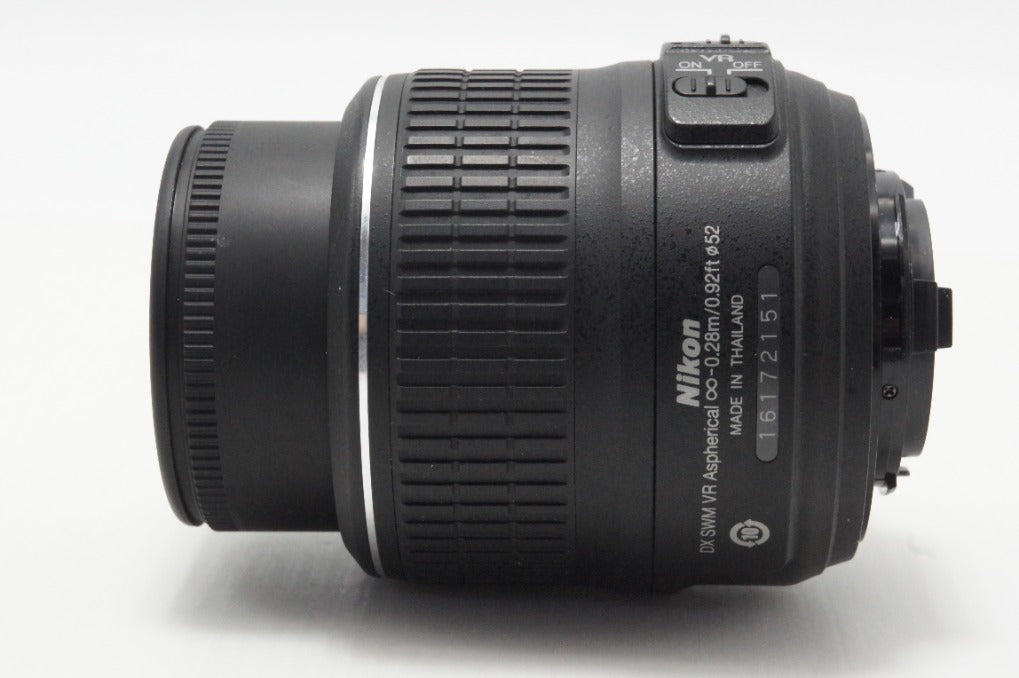Nikon ニコン AF-S DX NIKKOR 18-55mm F3.5-5.6G VR APS-C ズームレンズ 260619v