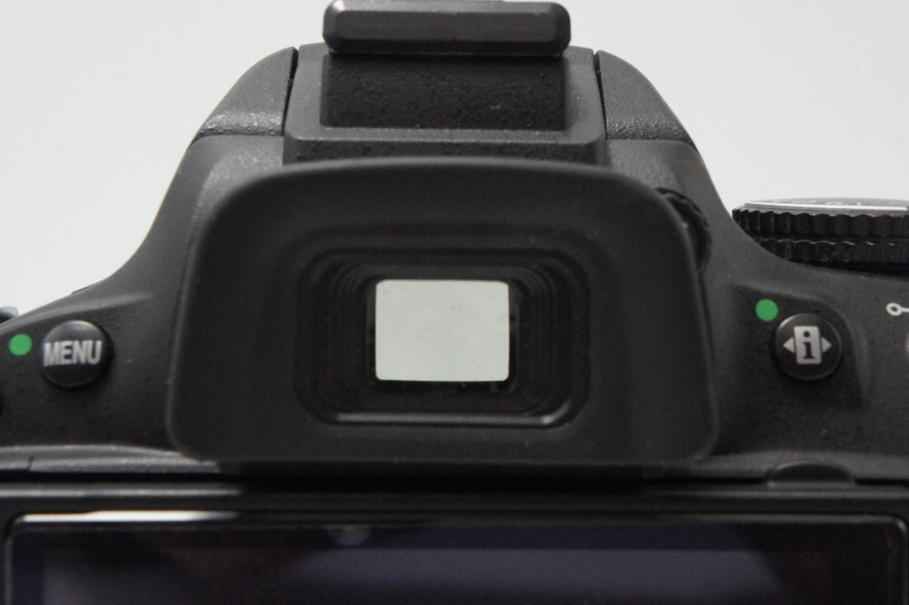 良品 Nikon ニコン D5100 ボディ デジタル一眼レフカメラ ブラック 260619u