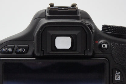 Canon キヤノン EOS Kiss X5 ボディ + EF-S 18-55mm IS II レンズキット デジタル一眼レフカメラ 260620x