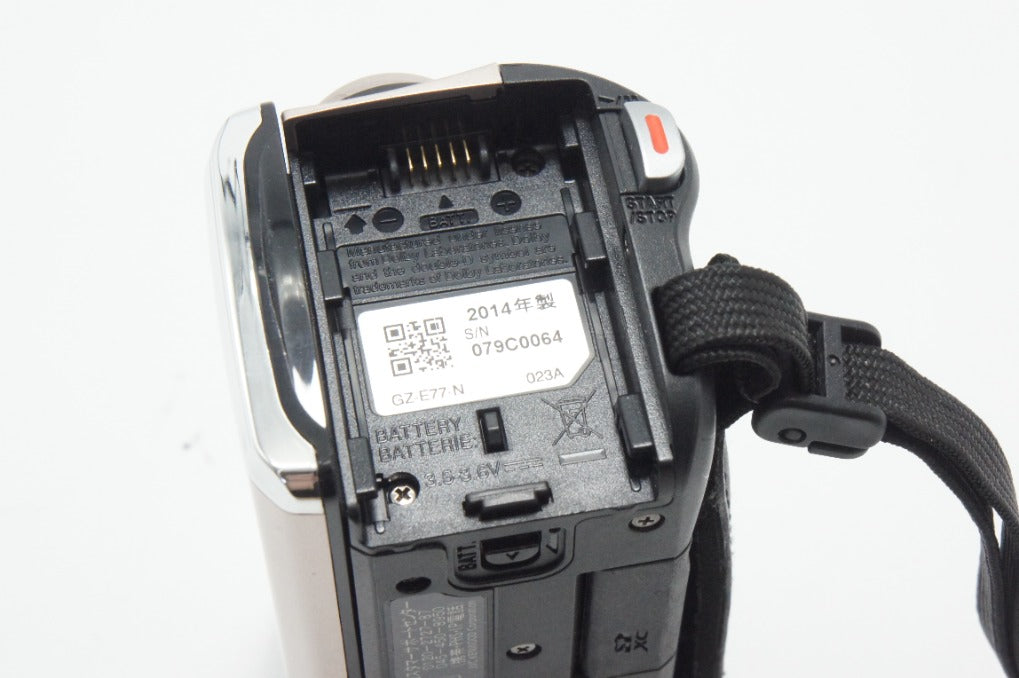 良品 JVC ケンウッド Everio GZ-E77 デジタルビデオカメラ シャンパンゴールド 260626ab