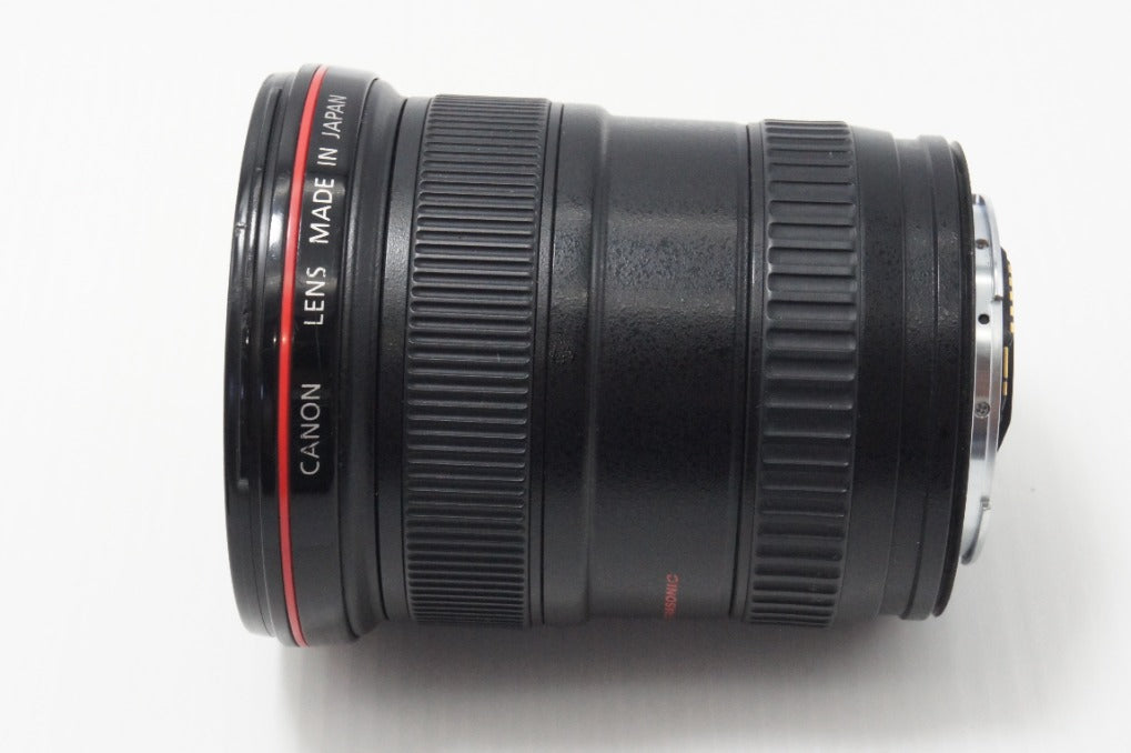 良品 Canon キヤノン EF 17-40mm F4L USM フルサイズ ズームレンズ フード付 260625f