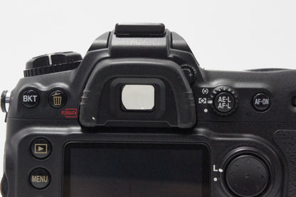 Nikon ニコン D200 ボディ デジタル一眼レフカメラ マルチパワーバッテリーパック MB-D200付 260626s